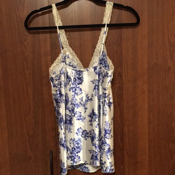 Satin/Lace Lingerie Camisole🤍Cream/Blue💙CATO (S) - Picture 5 of 7